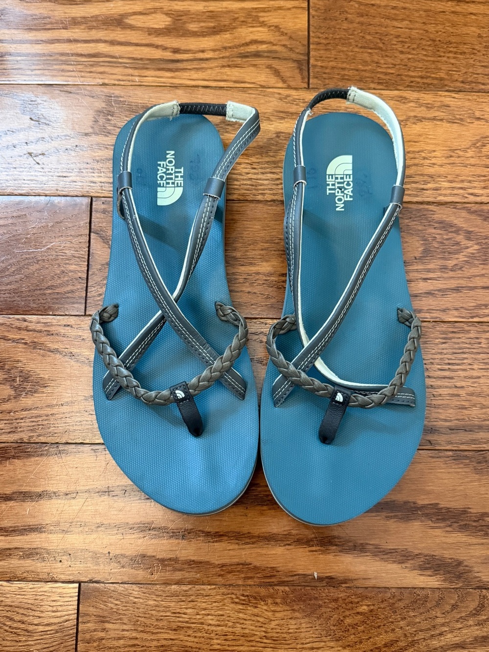 The North Face Base Camp Women’s Teal Braided-Strap Sandals Sz 8-8.5